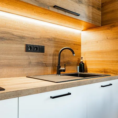 Apartament Blizsi Lhota *