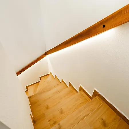 Blizsi Lhota * Horní Planá